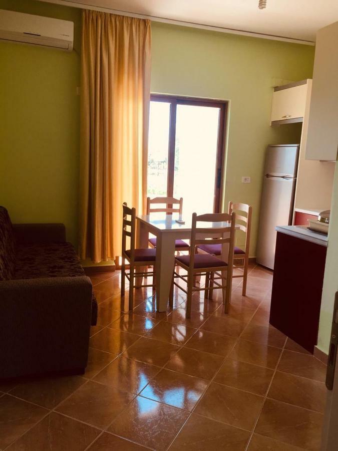 Mana Apartments Ksamil Luaran gambar